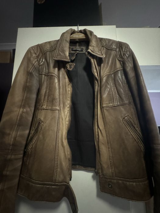 BATA ITALIA оригинално италианско дамско яке естествена кожа