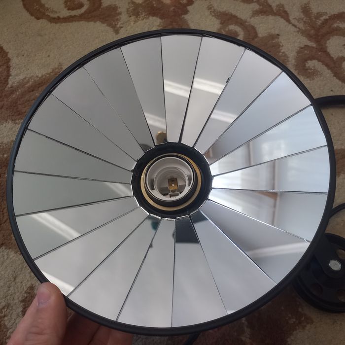 настенный светильник