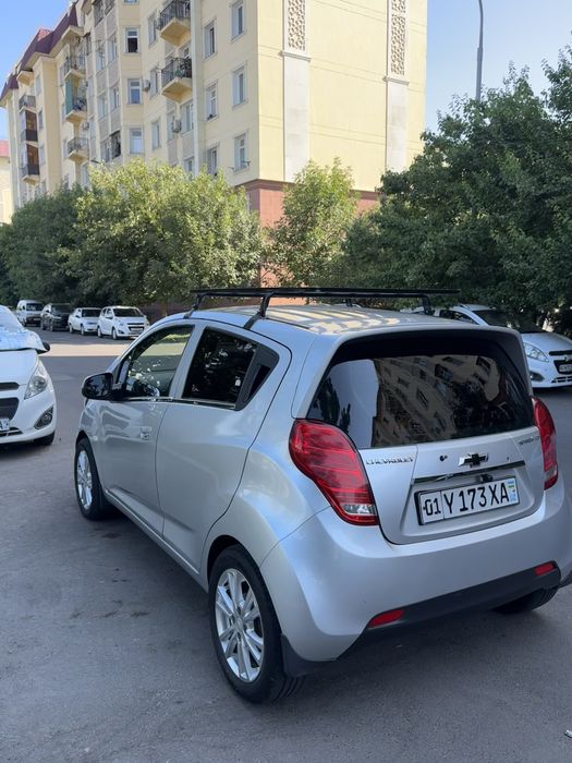Spark 2015 yil 1.25 Mator Srochna Sotiladi