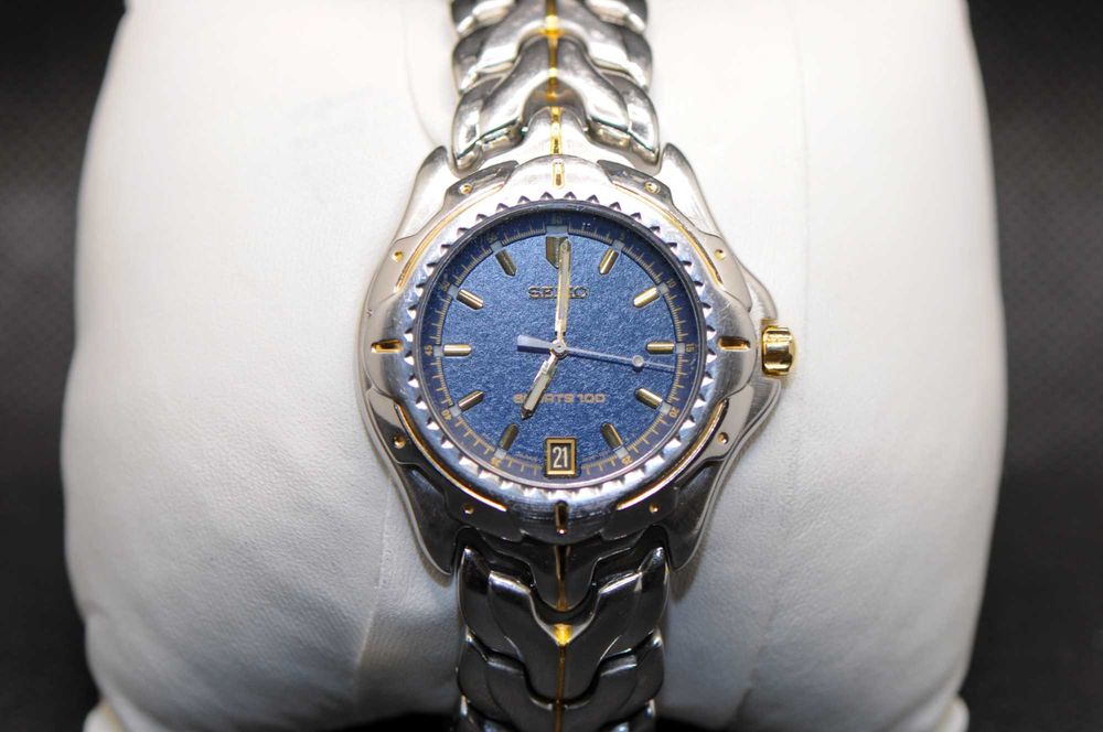 Мъжки японски часовник - Seiko Sports 100 7n42