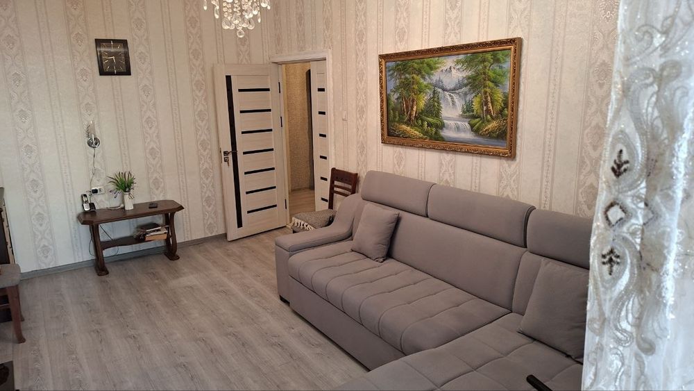 Продаю квартиру с ремонтом и обстановкой