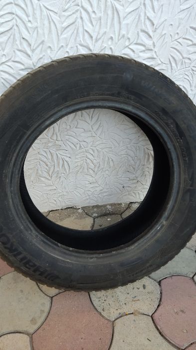 Зимние шины 185/65R15