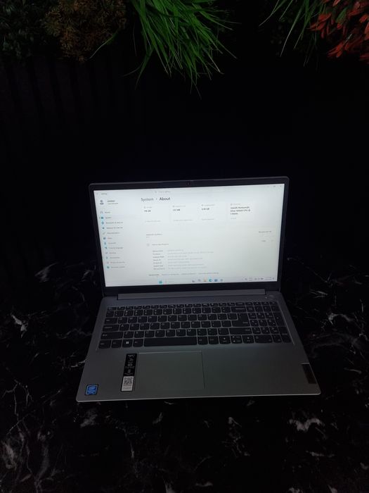 Noble Amanet - Lenovo Intel Pentium silver N5030, 128gb, 4gb