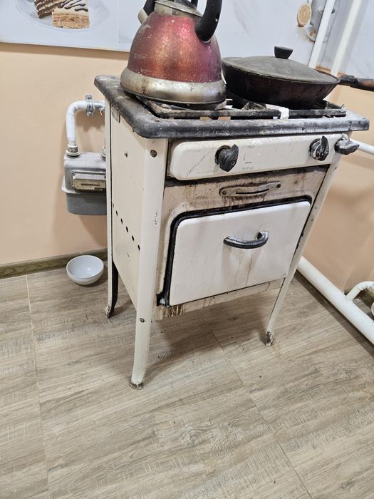 Газ плита советская