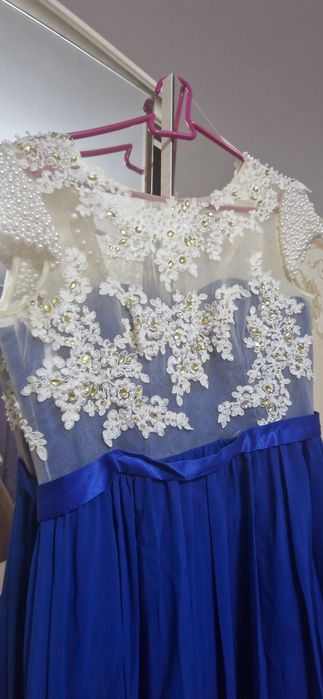 Платье вечернее...