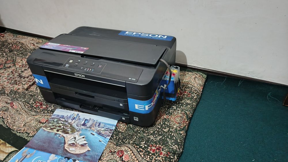 Epson 7015 rangli Wi_Fi li A3+ va A 4 ham chiqaradi yangi Foto printer