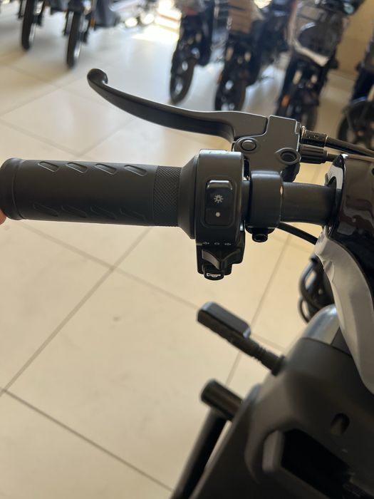 Elektro skuter optom