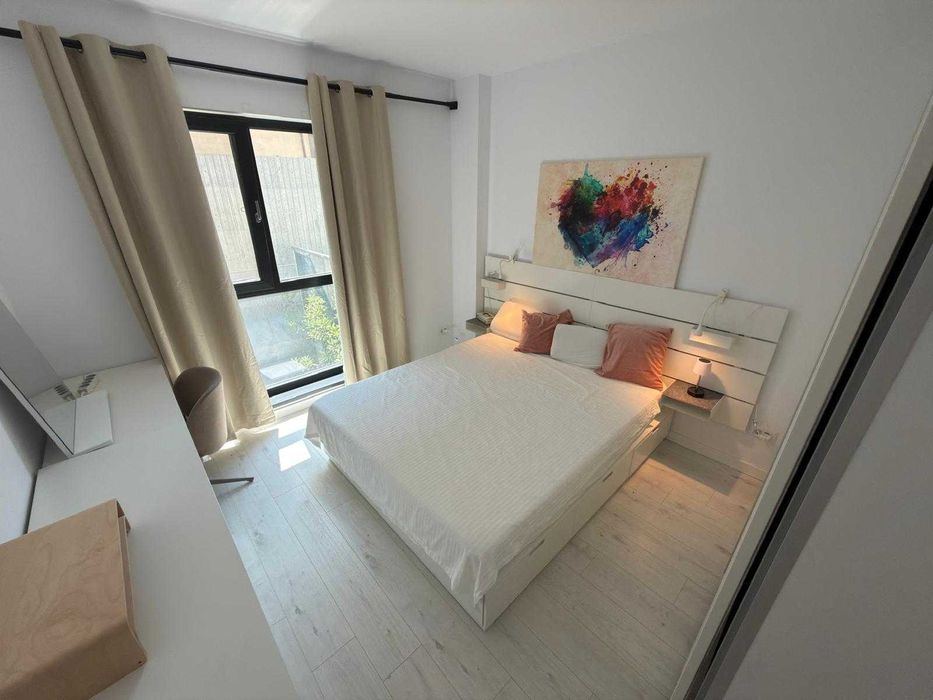 Inchiriere 2 camere bloc nou, parter cu terasa si gradina, zona N Grigorescu