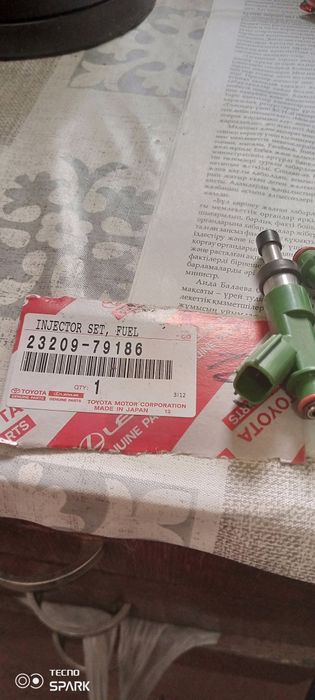 Форсунки тоуота. Б.у