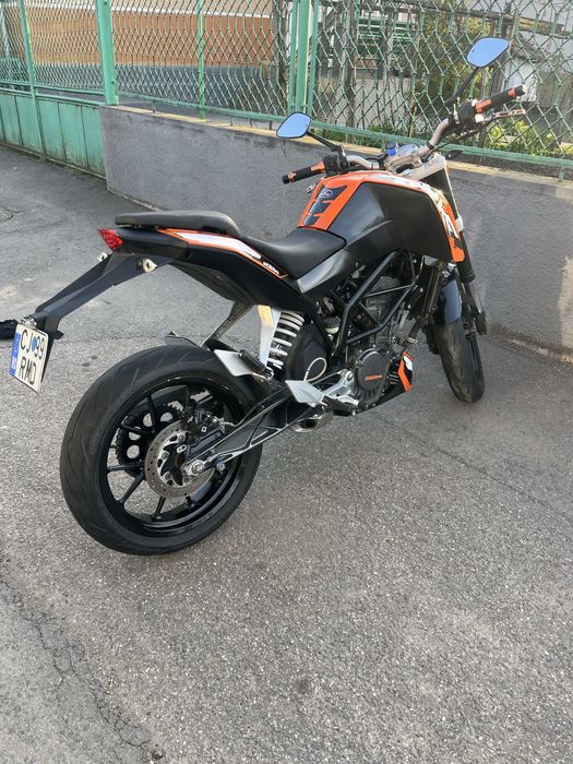 Vand KTM Duke 125, 2011, A1