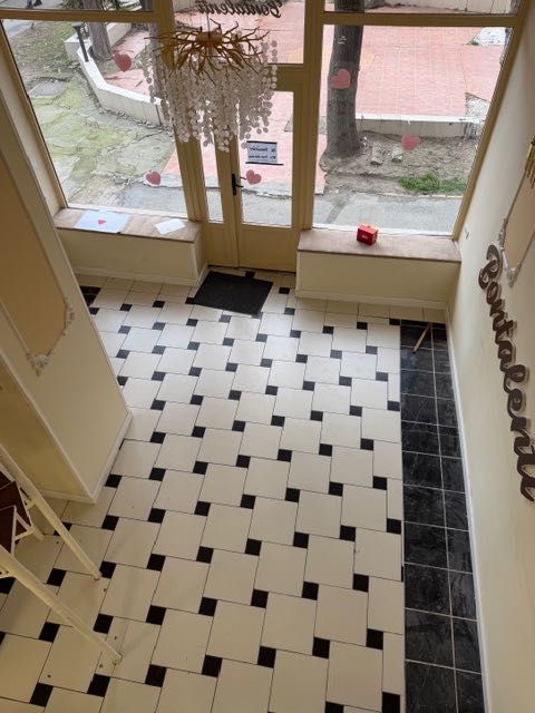 Spațiu comercial de închiriat – zonă centrală, Arad