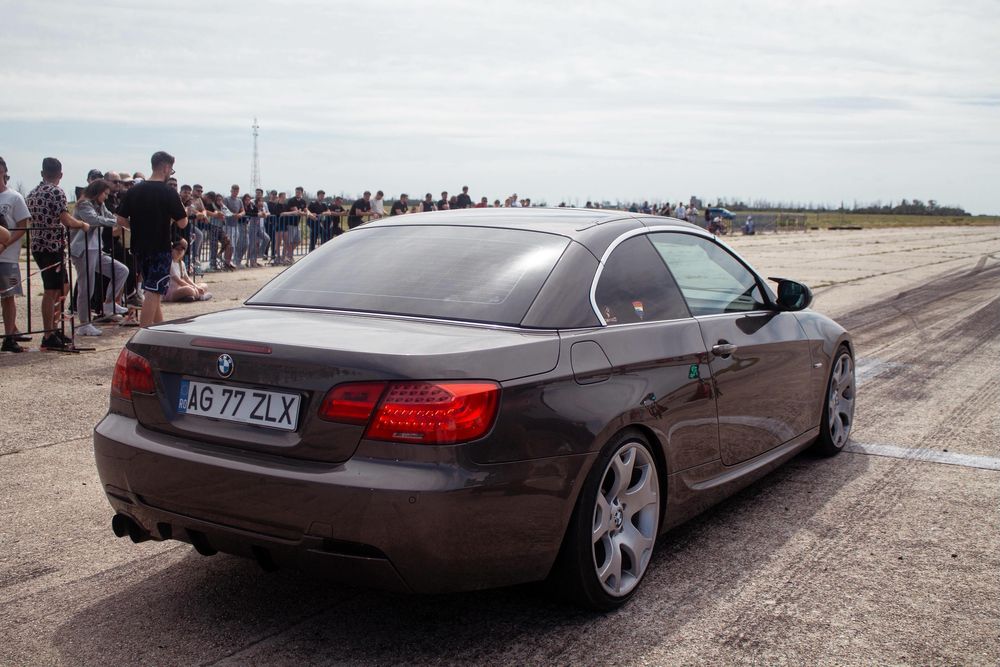 BMW E93 330d 2011 Stage 2+ 390cp
