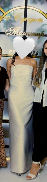 Продам красивое вечернее платье.