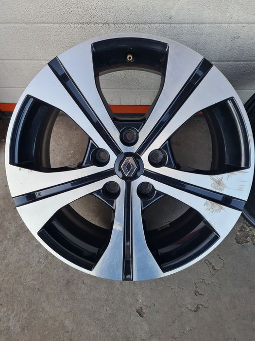 Оригинални джанти за РЕНО RENAULT DACIA NISSAN R17 5x114.3 ET49 7J