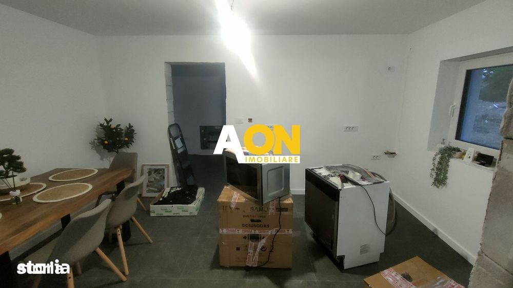 Casă 4 Camere, 2 Bai, 900mp Teren
