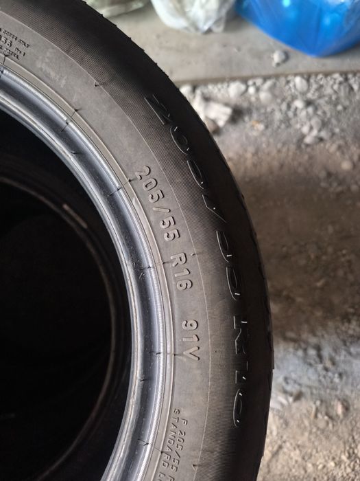 Продам шины б/у размер 205/55/16