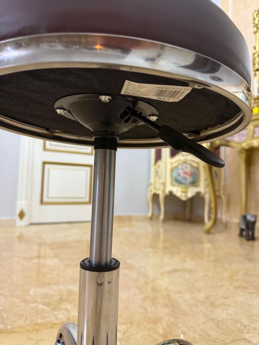 Scaun cosmetică / manichiură / pedichiură reglabil Nou