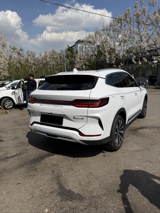 BYD Song Plus EV Champion Flagship 2024, пробег 32 000 км