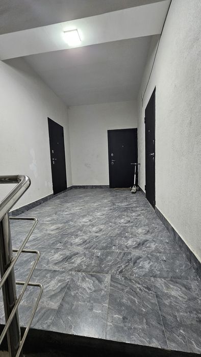 Квартира сотилади