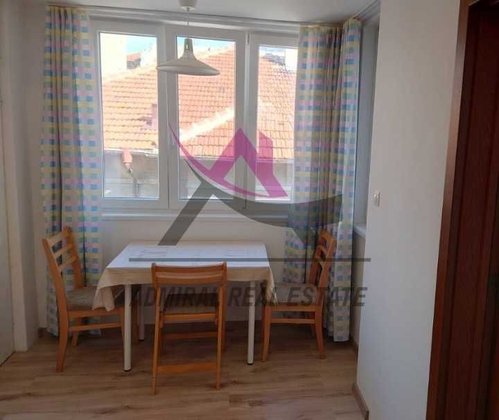 Дава се под наем Двустаен апартамент в Варна, Гръцка махала - 40 кв.м за 400 € - Снимка #1