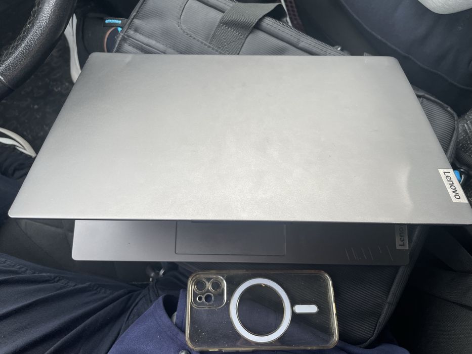 Lenova ideapad 5