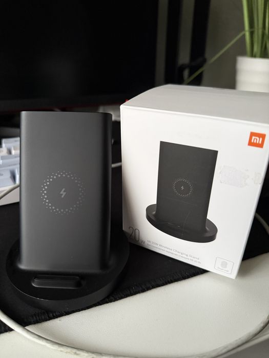 MI 20W Wireless Charging Stand