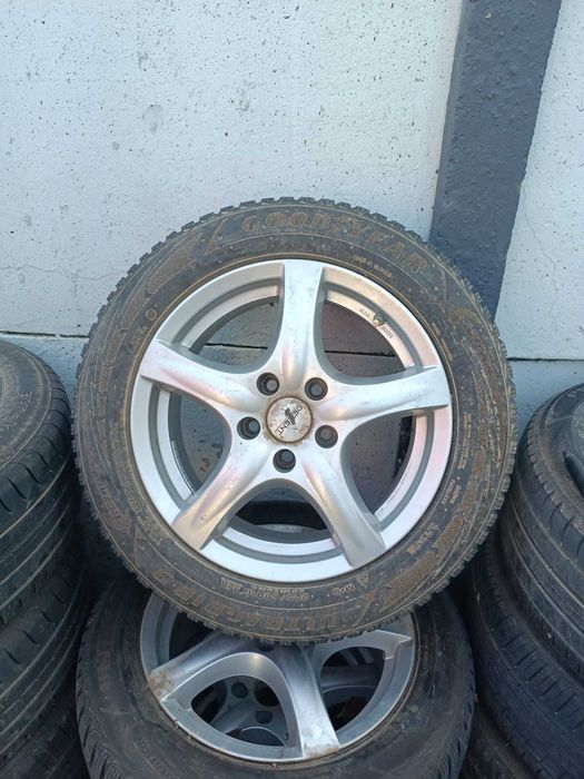 Jante Roti Dezent Cauciucuri Iarna 205 60 16 5x112 GoodYear