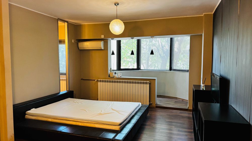 Inchirere Garsoniera spatioasa, direct particular, complet renovata si utilata, 42 mp, bloc recent termoizolat, Lacul Tei