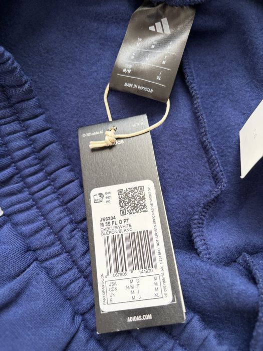 Долнище Adidas essentials 3 stripes тъмносин regular fit