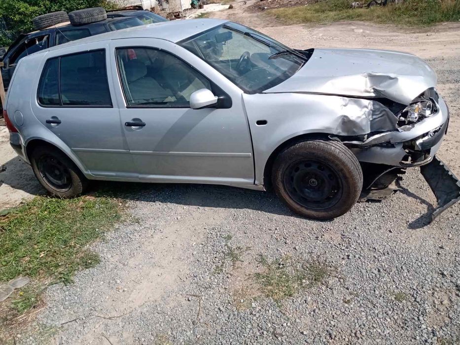 Golf 4 1.6 sr 101 кс акл golf 4