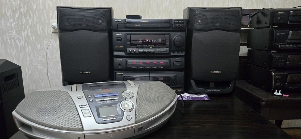 Музыкальный центр Aiwa, Japan
