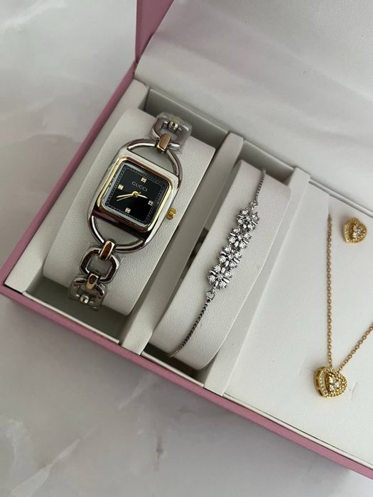 Комлект для девушки.Подарки девушкам.Часы девушке. Комплекты