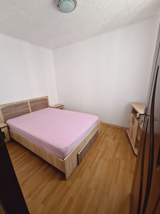 Inchiriez apartament cu 2 camere zona Gara