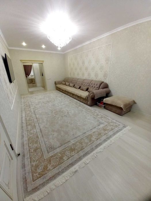 Продам 4 комн квартиру срочно