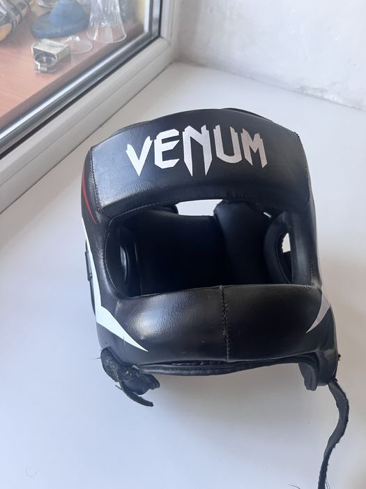 Шлем для бокса в отличном состоянии