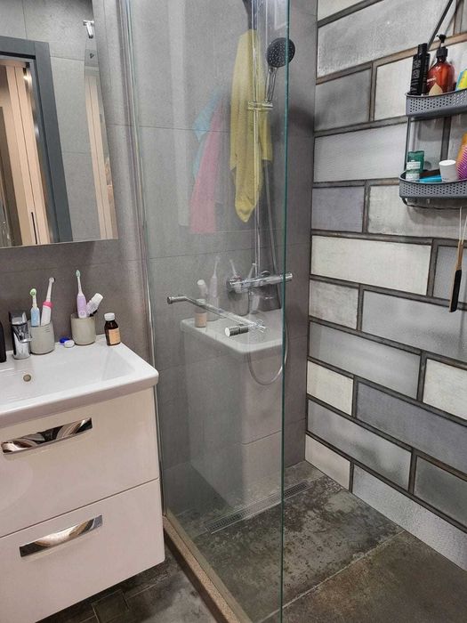 Продава се Четиристаен апартамент в Бургас, Пристанище Бургас - 120 кв.м за 1909 €/кв.м - Снимка #3