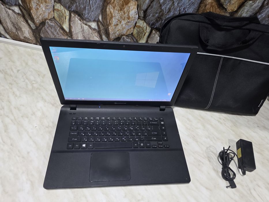 Ноутбук Packard Bell (Acer)