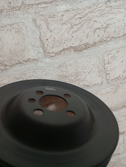 Продам шкив коленвала гольф 2