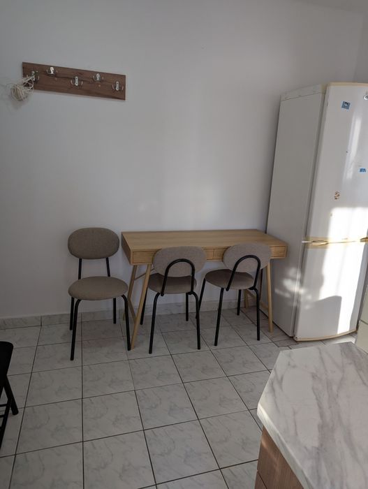 Inchiriez apartament 2 camere pe Aleea Constructorilor