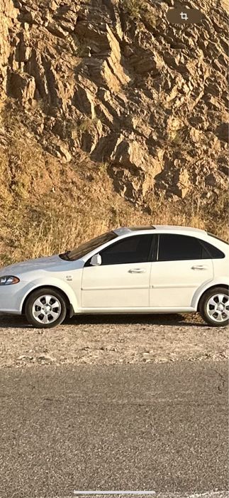 Jentra soltiladi o’zimni moshinam salondan o’zim olganman