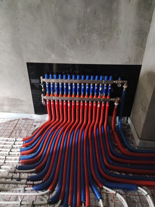 Santexnik Topliy pol