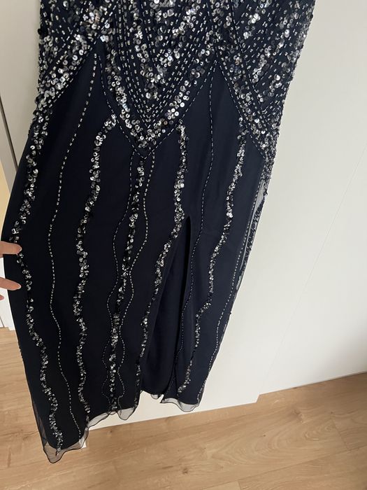 Тъмно синя рокля Lace & Beads