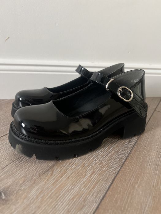 Туфли лакированные