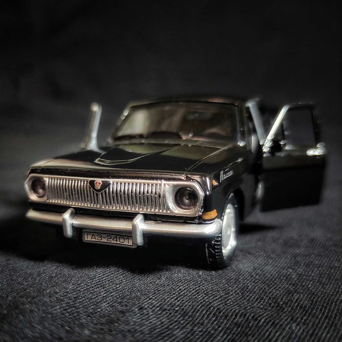 Автомодель Волга ГАЗ-2401 «Чёрный Воронок»