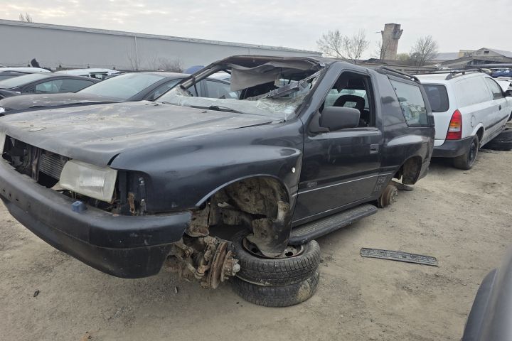 Carlig remorca Opel Frontera 1996 2.8 TD MT AWD (113 hp)