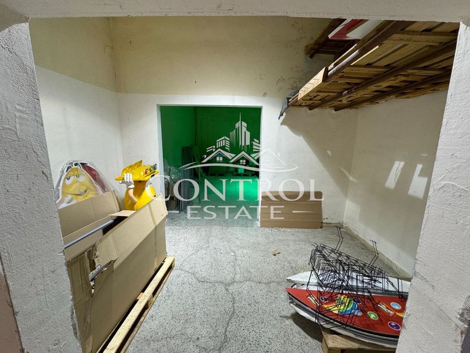 Склад в Велико Търново-Център площ 320 цена 200000