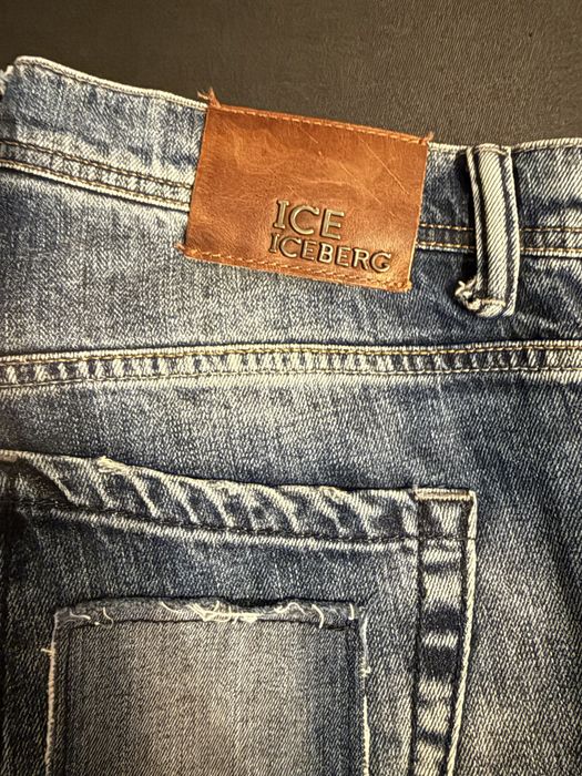 Оригинални дънки Iceberg