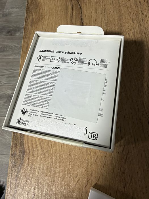 Продам наушники Samsung