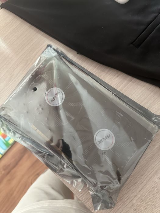 Видеокарта gtx1650s