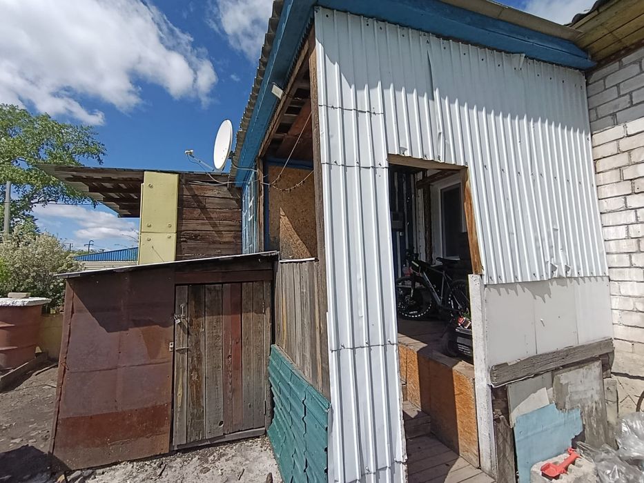 Продам квартиру в доме барачного типа